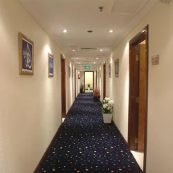 Dar_Al_Eiman_Al_Khalil_Hotel_Corridor